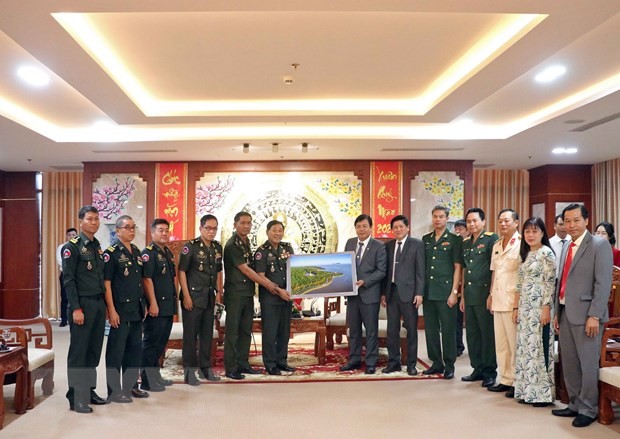 Đoàn công tác của Campuchia, Lào thăm, chúc Tết cổ truyền Việt Nam Đoàn công tác của Campuchia, Lào thăm, chúc Tết cổ truyền Việt Nam