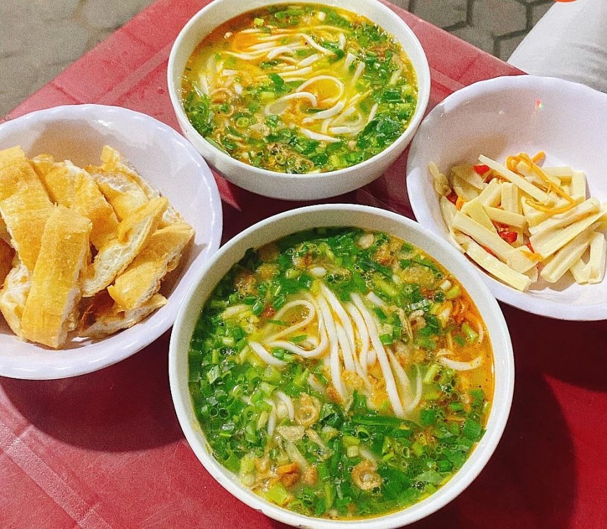 Top 5 Delicious, Nutritious and Cheapest Delicacies in Nghe An Top 5 Delicious and Nutritious Delicacies of Nghe An