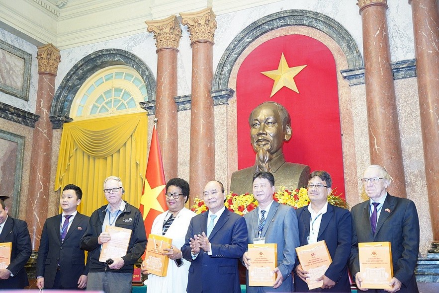 Vietnamese People Cherish Peace, Independence and Freedom values Vietnamese People Cherish Peace, Independence and Freedom values