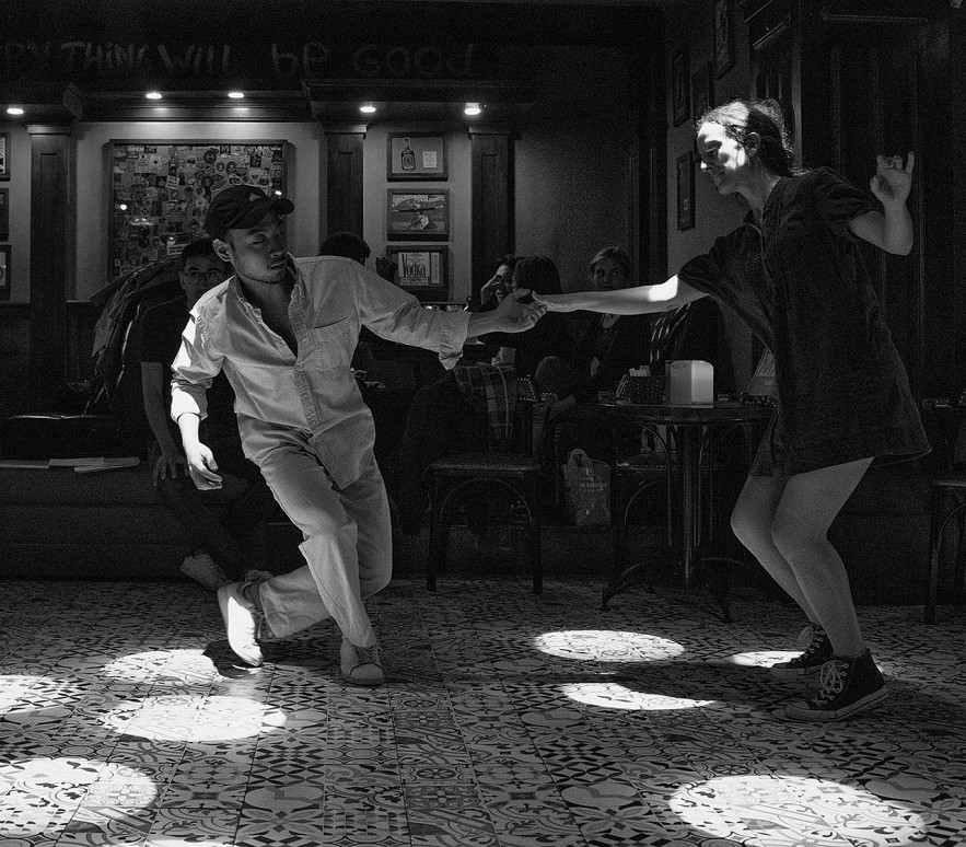 Gentlemen and Ladies of the Dance: How the Artform Bridges Vietnam to the Rest of the World Gentlemen and Ladies of the Dance: How the Artform Bridges Vietnam to the Rest of the World