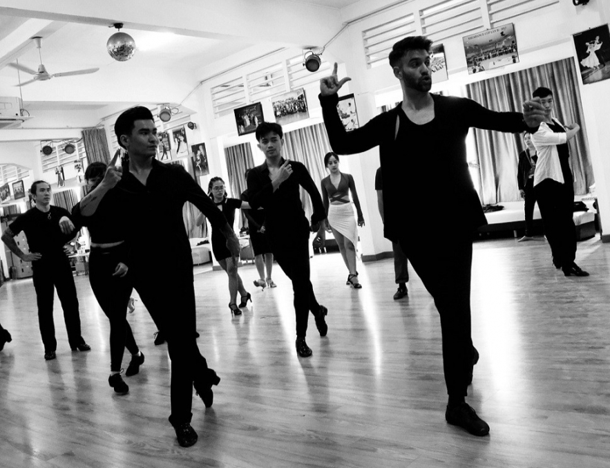 Gentlemen and Ladies of the Dance: How the Artform Bridges Vietnam to the Rest of the World Gentlemen and Ladies of the Dance: How the Artform Bridges Vietnam to the Rest of the World