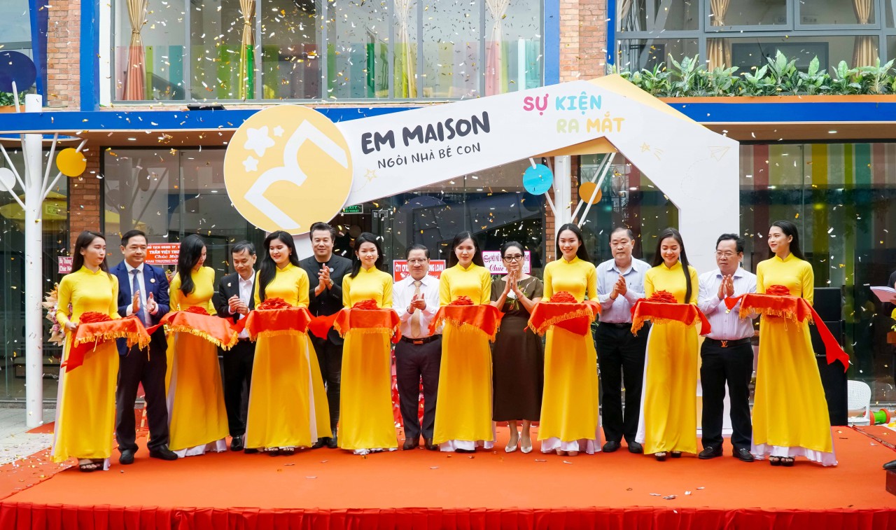 Cần Thơ: Mô hình trường mầm non song ngữ đầu tiên giáo dục theo hướng tiếp cận của Ý Cần Thơ: Mô hình trường mầm non song ngữ đầu tiên giáo dục theo hướng tiếp cận của Ý