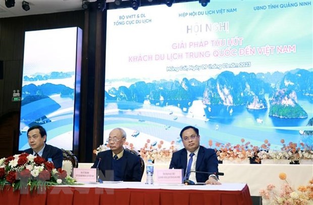 Tìm giải pháp thu hút khách du lịch Trung Quốc đến Việt Nam | Du lịch | Vietnam+ (VietnamPlus) Tìm giải pháp thu hút khách du lịch Trung Quốc đến Việt Nam | Du lịch | Vietnam+ (VietnamPlus)