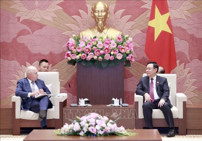 Chủ tịch Quốc hội Vương Đình Huệ tiếp Bộ trưởng bang Victoria của Australia Chủ tịch Quốc hội Vương Đình Huệ tiếp Bộ trưởng bang Victoria của Australia