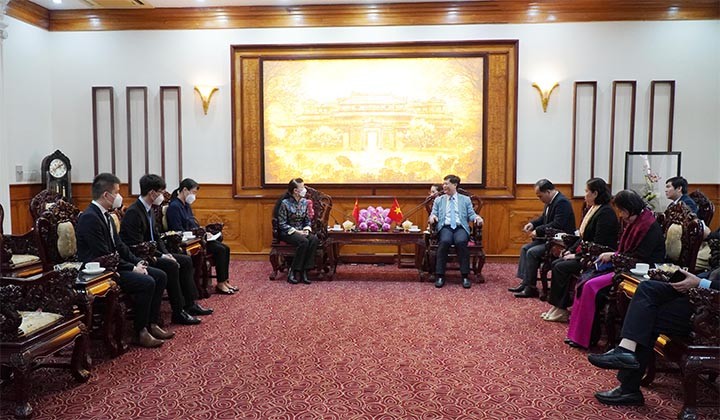 Tăng cường mối quan hệ hợp tác giữa Trung Quốc và tỉnh Thừa Thiên Huế ngày càng phát triển Tăng cường mối quan hệ hợp tác giữa Trung Quốc và tỉnh Thừa Thiên Huế ngày càng phát triển