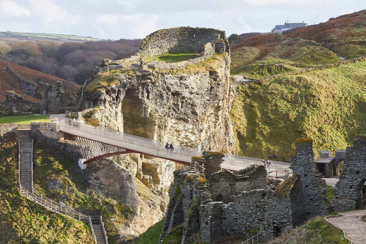 Cầu Tintagel (Ảnh: Getty Images) Cầu Tintagel (Ảnh: Getty Images)