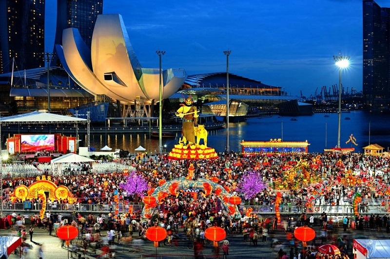 Văn hóa Singapore chịu ảnh hưởng từ Trung Quốc nên cũng coi trọng Tết âm lịch (Ảnh: KT). Văn hóa Singapore chịu ảnh hưởng từ Trung Quốc nên cũng coi trọng Tết âm lịch (Ảnh: KT).