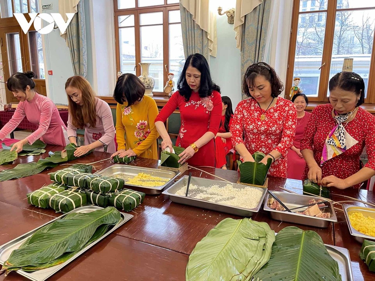 The event is an opportunity for overseas people, especially the young generation, to preserve and nurture the traditional culture of the nation. Photo: VOV The event is an opportunity for overseas people, especially the young generation, to preserve and nurture the traditional culture of the nation. Photo: VOV
