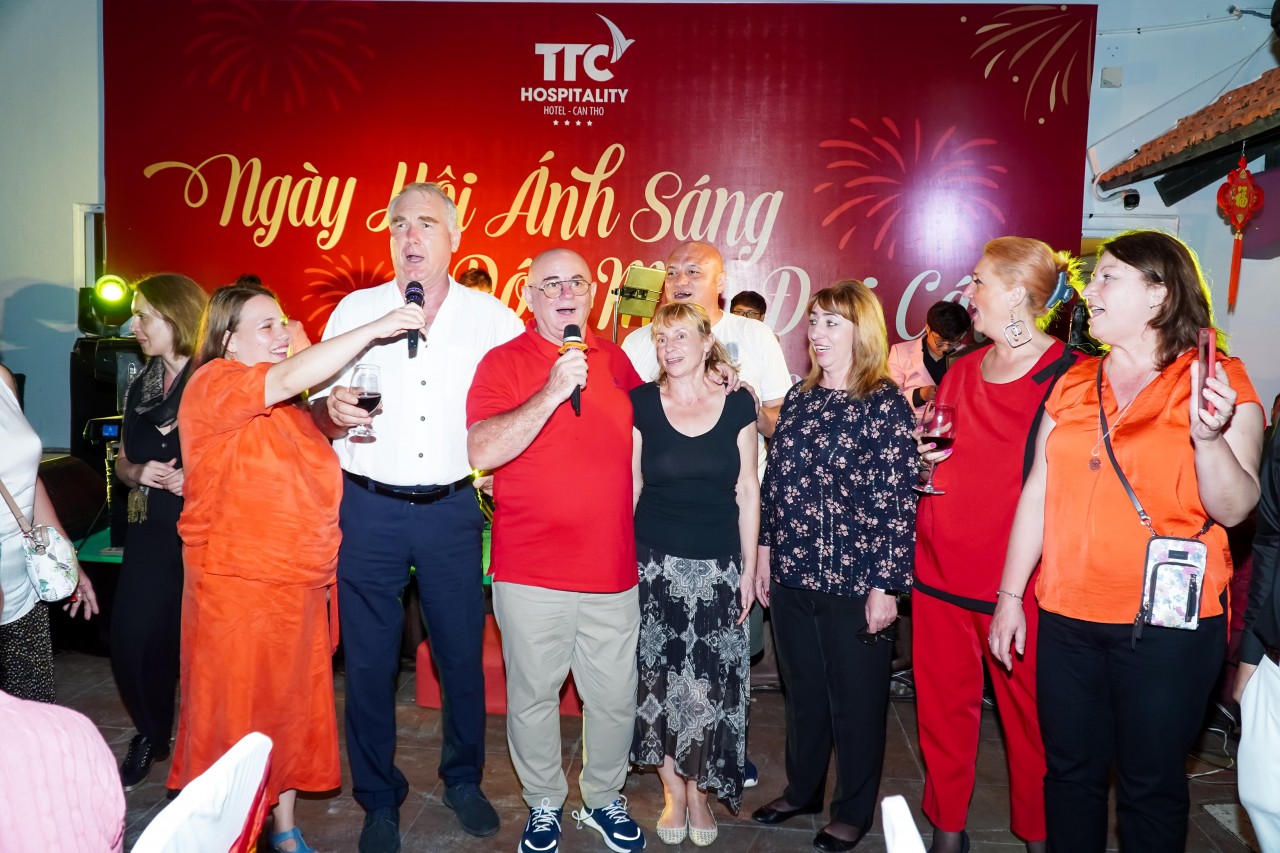 Du lịch miền Tây khởi sắc dịp Tết Quý Mão 2023 Du lịch miền Tây khởi sắc dịp Tết Quý Mão 2023