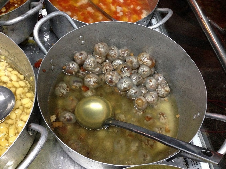5 Must-Try Hue Delicacies Five Must-Try Hue Delicacies