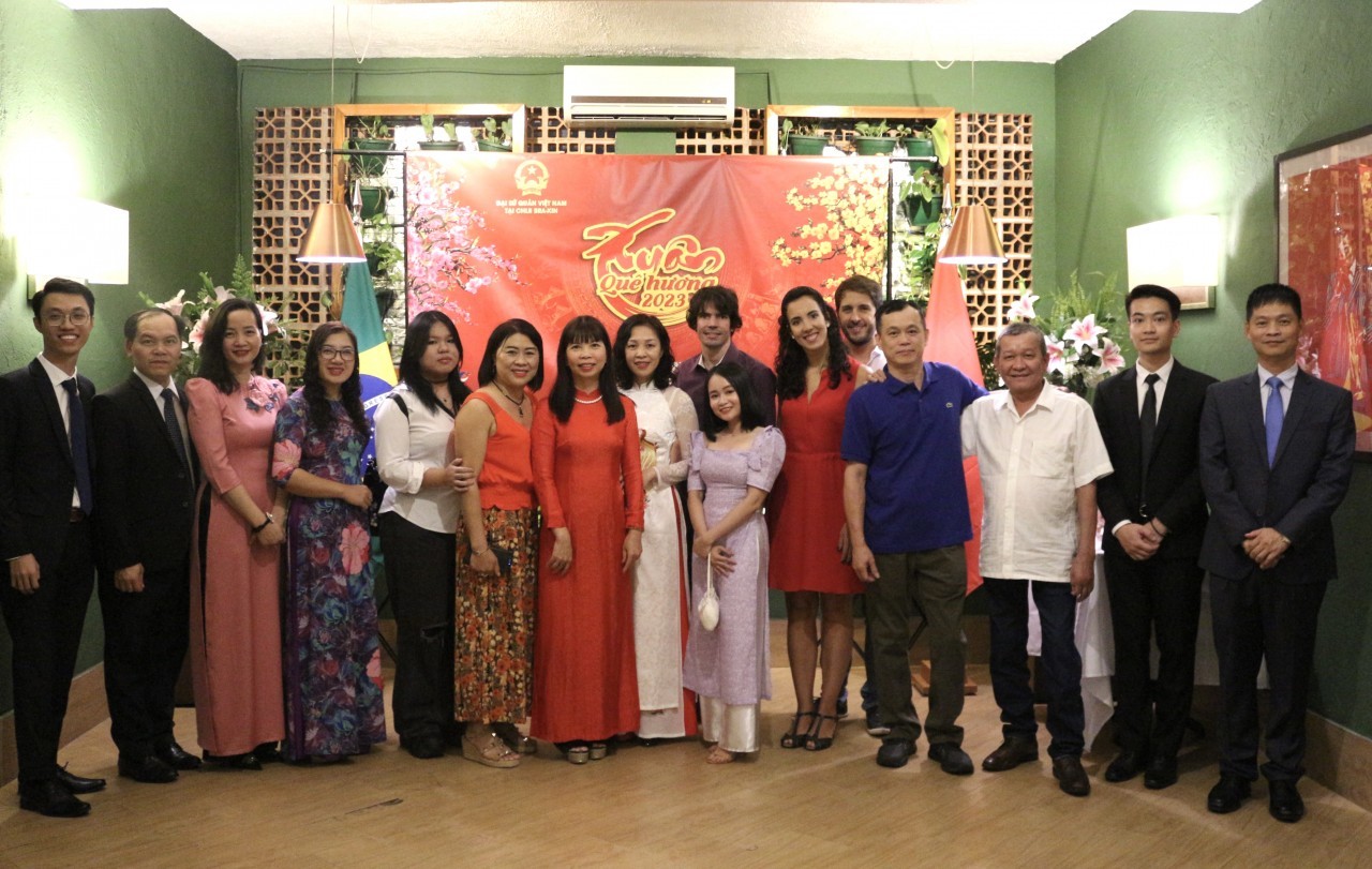 Oversea Vietnamese in Brazil Oversea Vietnamese in Brazil