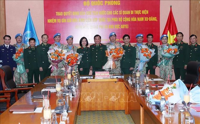 Tiếp tục cử sĩ quan QĐND Việt Nam đi làm nhiệm vụ gìn giữ hòa bình LHQ Tiếp tục cử sĩ quan QĐND Việt Nam đi làm nhiệm vụ gìn giữ hòa bình LHQ