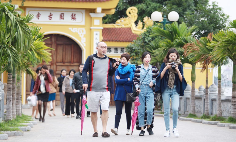 Việt Nam có thể đón 4,5 triệu du khách Trung Quốc trong năm 2023 Việt Nam có thể đón 4,5 triệu du khách Trung Quốc trong năm 2023