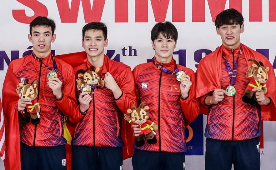 Vietnamese swimmers win a gold medal at SEA Games 31. Vietnamese swimmers win a gold medal at SEA Games 31.