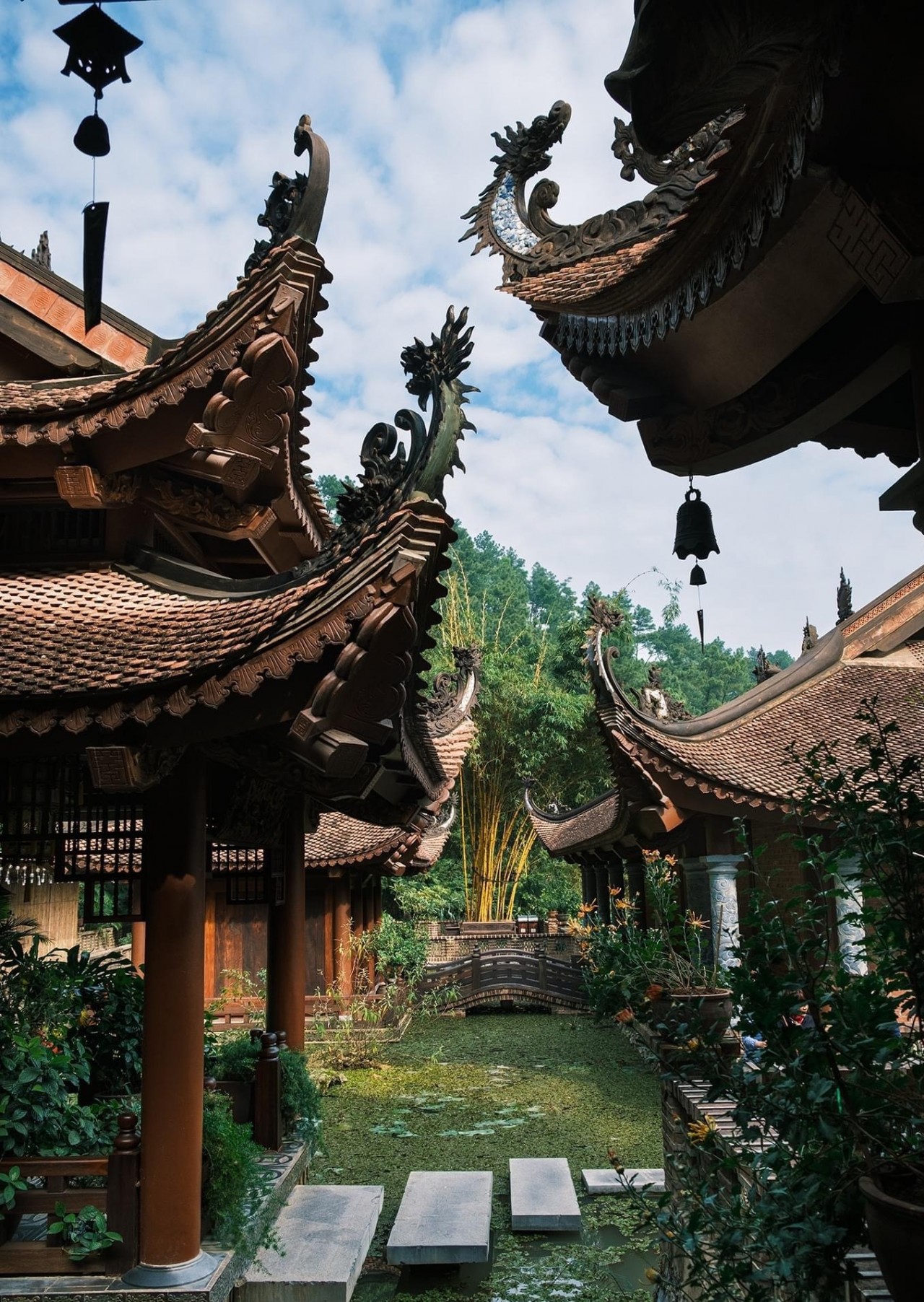 Địa Tạng Phi Lai Tự : Vẻ đẹp thu hút khách du lịch Địa Tạng Phi Lai Tự : Vẻ đẹp thu hút khách du lịch