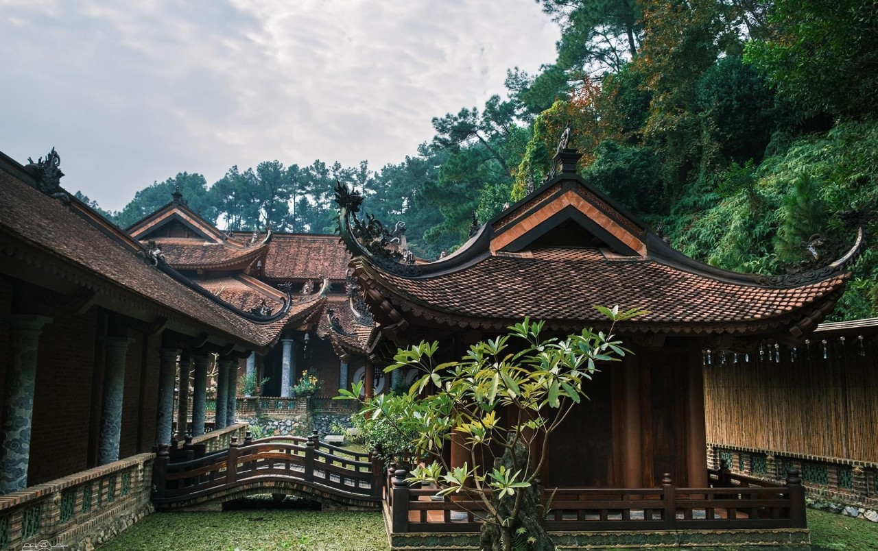 Địa Tạng Phi Lai Tự : Vẻ đẹp thu hút khách du lịch Địa Tạng Phi Lai Tự : Vẻ đẹp thu hút khách du lịch
