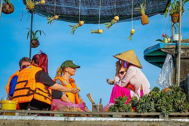 Cai Rang Floating Market 'Floats' Again Cai Rang Floating Market 'Floats' Again
