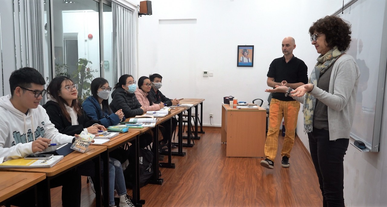 Khám phá ngôn ngữ và văn hóa Pháp tại Viện Pháp tại Hà Nội Khám phá ngôn ngữ và văn hóa Pháp tại Viện Pháp tại Hà Nội