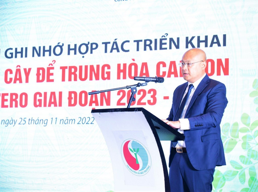 Ông Hoàng Mạnh Hà, Tổng Biên tập Báo Tài nguyên và Môi trường phát biểu tại buổi Lễ. Ông Hoàng Mạnh Hà, Tổng Biên tập Báo Tài nguyên và Môi trường phát biểu tại buổi Lễ.