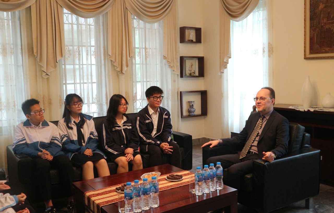 Việt Nam là một trong những nước có nhiều sinh viên học tập tại Nga Việt Nam là một trong những nước có nhiều sinh viên học tập tại Nga