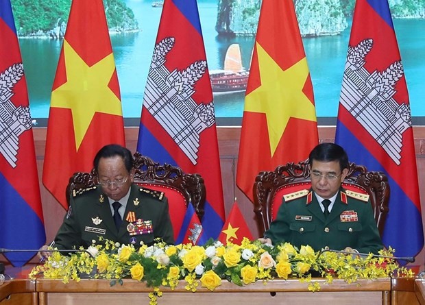 Việt Nam-Campuchia thúc đẩy hợp tác trên lĩnh vực quốc phòng | ASEAN | Vietnam+ (VietnamPlus)