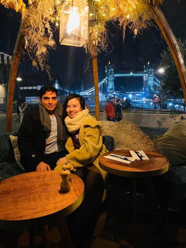 Romantic Story of Viet - German Couple Abroad Romantic Story of Viet - German Couple Abroad