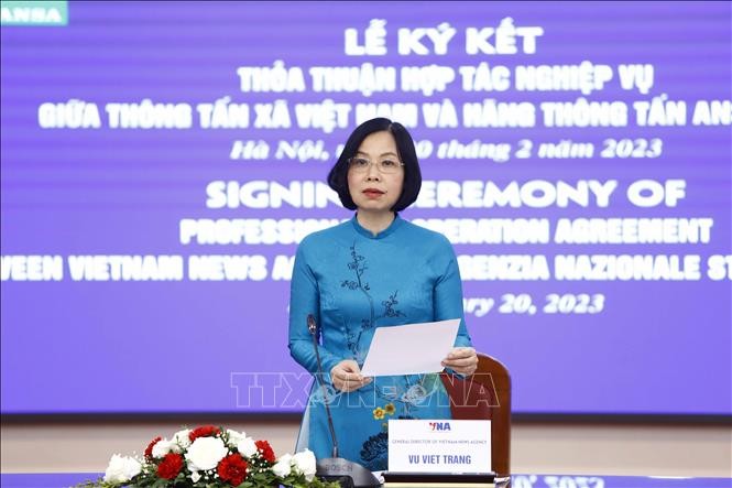 Góp phần thúc đẩy phát triển quan hệ song phương Việt Nam - Italy bằng cầu nối thông tin Góp phần thúc đẩy phát triển quan hệ song phương Việt Nam - Italy bằng cầu nối thông tin