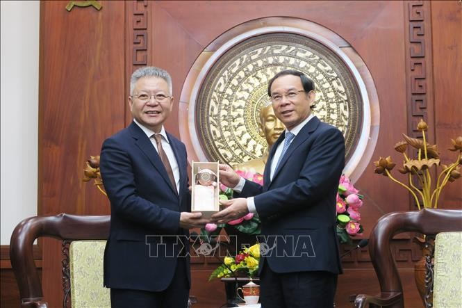 TP Hồ Chí Minh và tỉnh Hải Nam (Trung Quốc) thúc đẩy hợp tác nhiều lĩnh vực TP Hồ Chí Minh và tỉnh Hải Nam (Trung Quốc) thúc đẩy hợp tác nhiều lĩnh vực