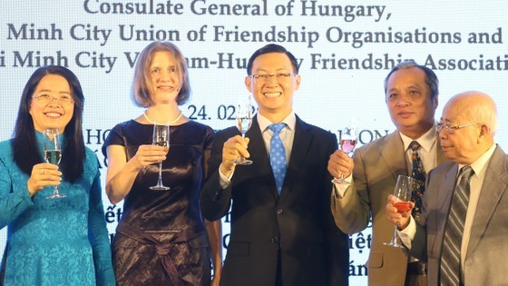 Thành phố Hồ Chí Minh và Hungary tăng cường hợp tác trên các lĩnh vực Thành phố Hồ Chí Minh và Hungary tăng cường hợp tác trên các lĩnh vực
