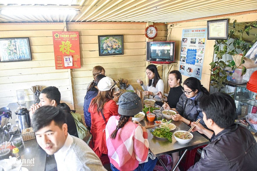 The Nostalgic Pho Restaurant of an 80-year-old Woman in Da Lat The Nostalgic Pho Restaurant of an 80-year-old Woman in Da Lat