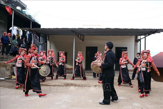 Bảo tồn nét văn hóa độc đáo dân ca, dân vũ của đồng bào dân tộc Hà Nhì Bảo tồn nét văn hóa độc đáo dân ca, dân vũ của đồng bào dân tộc Hà Nhì