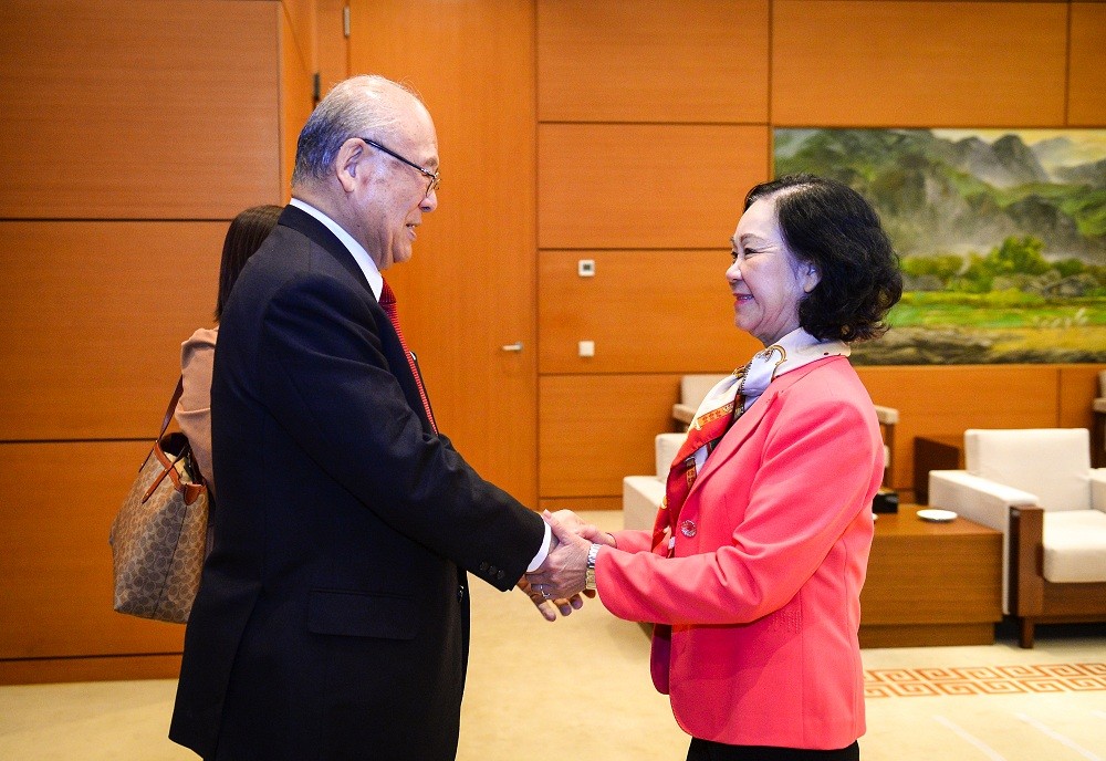 Politburo member, Secretary of the CPV Central Committee and Chairwoman of its Organisation Commission Truong Thi Mai receives Takebe Tsutomu, Special Advisor to the Japan - Vietnam Friendship Parliamentary Alliance. Source: quochoi.vn Politburo member, Secretary of the CPV Central Committee and Chairwoman of its Organisation Commission Truong Thi Mai receives Takebe Tsutomu, Special Advisor to the Japan - Vietnam Friendship Parliamentary Alliance. Source: quochoi.vn