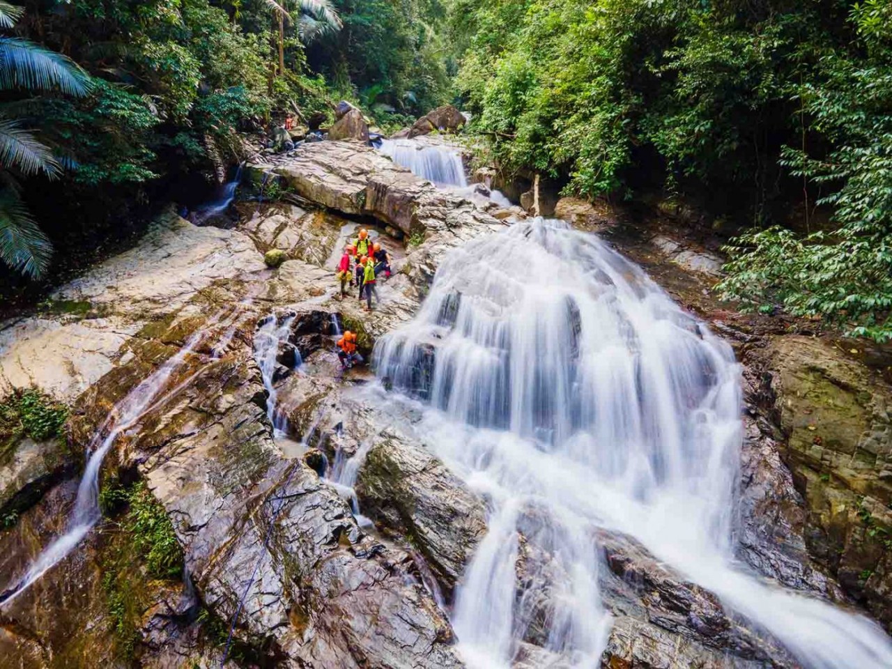 The majestic beauty of Duong Cam waterfall. Photo: Netin The majestic beauty of Duong Cam waterfall. Photo: Netin