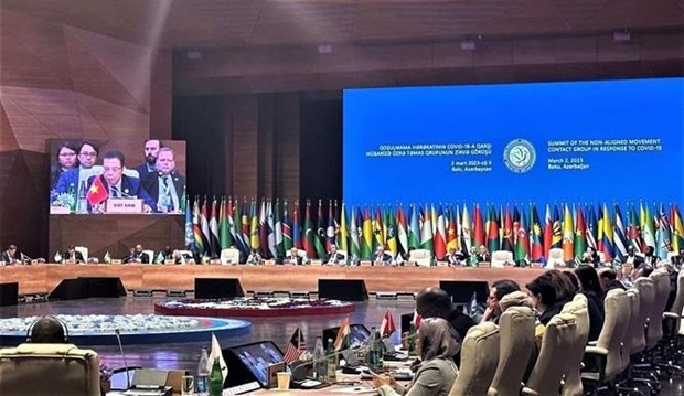 Vietnamese Ambassador to Russia and Azerbaijan Dang Minh Khoi speaks at the Summit of Non-Aligned Movement (NAM) Contact Group in response to the COVID-19 pandemic in Baku. Photo: VNA