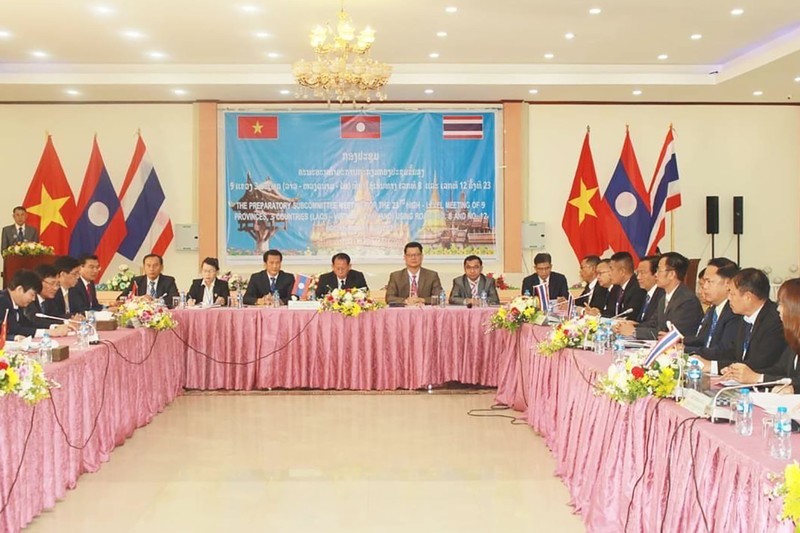 Tăng cường kết nối giao thông vận tải giữa Việt Nam, Lào và Thái Lan Tăng cường kết nối giao thông vận tải giữa Việt Nam, Lào và Thái Lan