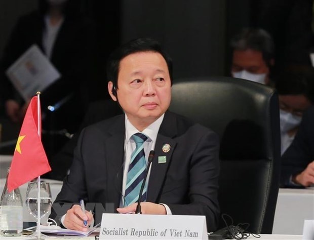 Vietnam offers initiatives to promote cooperation to reduce emissions in Asia at the opening session of the AZEC Ministerial Meeting in Tokyo on March 4. Photo: VNA Vietnam offers initiatives to promote cooperation to reduce emissions in Asia at the opening session of the AZEC Ministerial Meeting in Tokyo on March 4. Photo: VNA