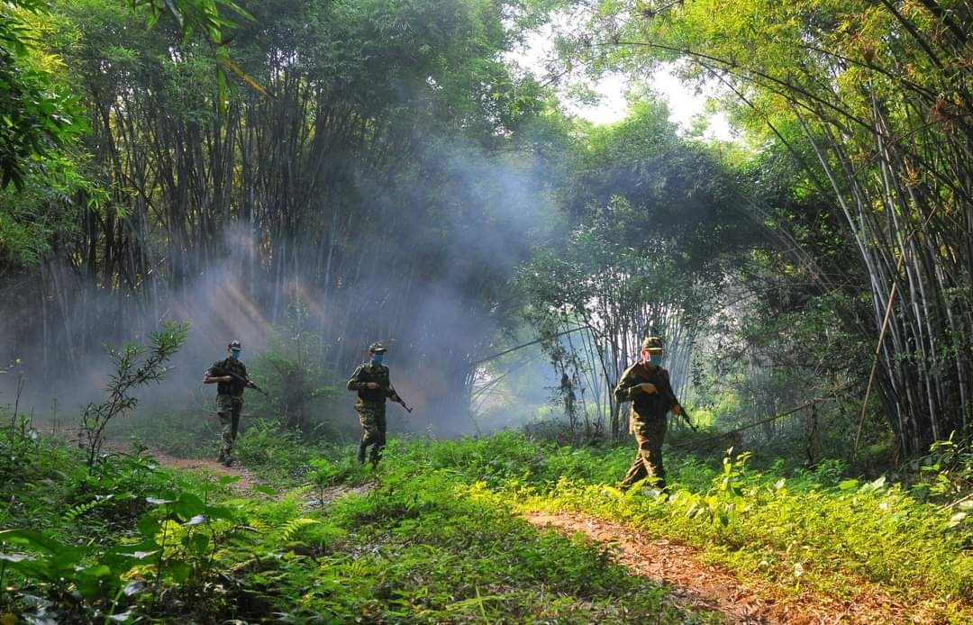 Hàng rào 'mềm' bảo vệ biên cương Hàng rào 'mềm' bảo vệ biên cương