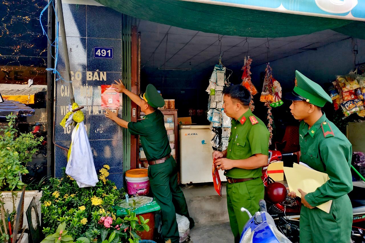 Tuyên truyền phòng, chống buôn lậu thuốc nơi vùng biên giới An Giang Tuyên truyền phòng, chống buôn lậu thuốc nơi vùng biên giới An Giang