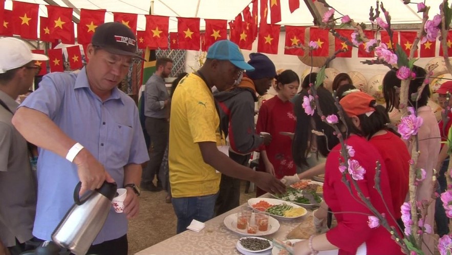 Vietnam Promotes Food, Culture at South Africa Diplomatic Fair Vietnam Promotes Food, Culture at South Africa Diplomatic Fair
