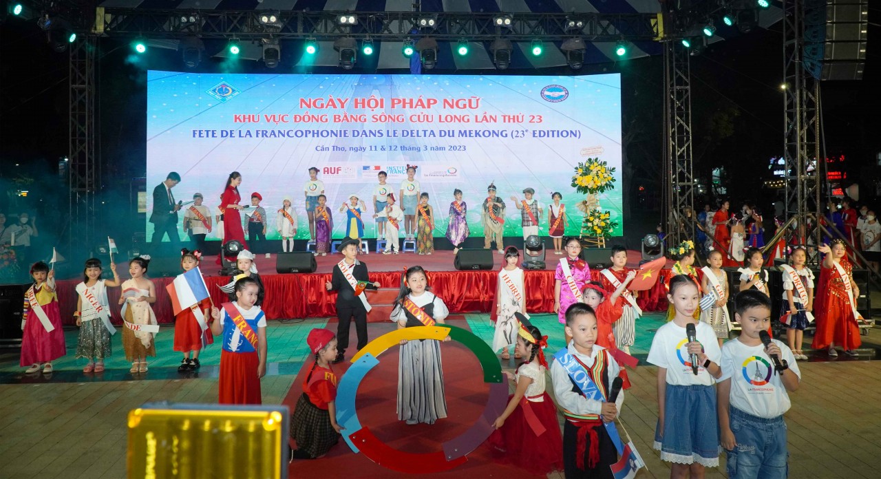 Nhiều hoạt động sôi nổi tại Ngày Hội Pháp ngữ khu vực ĐBSCL lần thứ 23 Nhiều hoạt động sôi nổi tại Ngày Hội Pháp ngữ khu vực ĐBSCL lần thứ 23