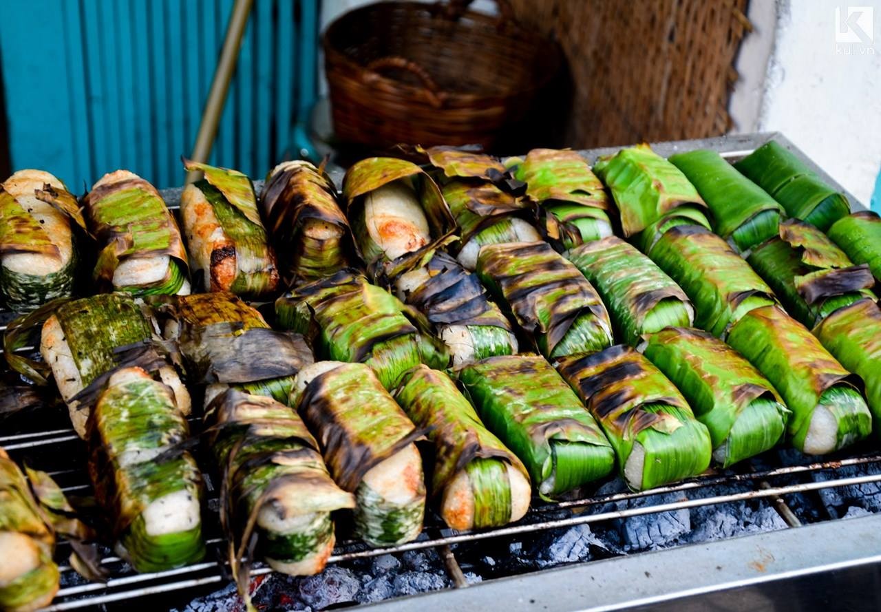 Chuối nếp nướng là món ăn vặt dân dã ở miền Tây, ngày nay có thể tìm thấy tại nhiều tỉnh, TP trên cả nước (Ảnh: thamhiemmekong). Chuối nếp nướng là món ăn vặt dân dã ở miền Tây, ngày nay có thể tìm thấy tại nhiều tỉnh, TP trên cả nước (Ảnh: thamhiemmekong).