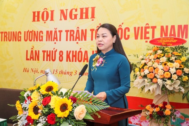 Ủy viên Trung ương Đảng, Phó Chủ tịch – Tổng Thư ký UBTƯ MTTQ Việt Nam Nguyễn Thị Thu Hà phát biểu nhận nhiệm vụ Ủy viên Trung ương Đảng, Phó Chủ tịch – Tổng Thư ký UBTƯ MTTQ Việt Nam Nguyễn Thị Thu Hà phát biểu nhận nhiệm vụ