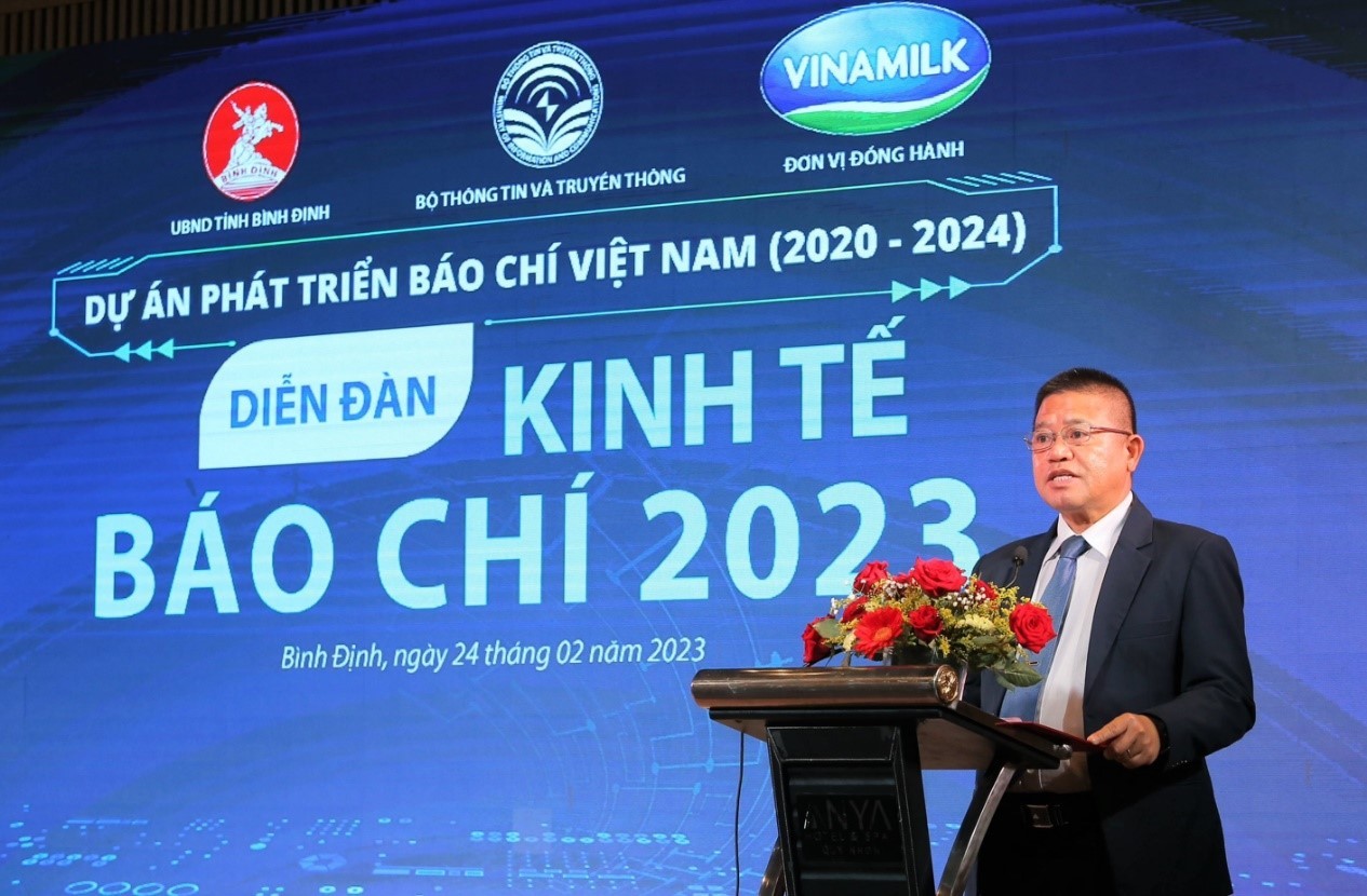 Ông Hà Văn Cường, Giám đốc Nhà máy sữa Vinamilk Bình Định chia sẻ tại sự kiện. Ông Hà Văn Cường, Giám đốc Nhà máy sữa Vinamilk Bình Định chia sẻ tại sự kiện.