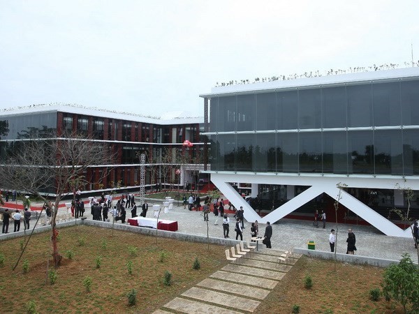 EU, US Companies Keen to Invest in Vietnam EU, US Companies Keen to Invest in Vietnam