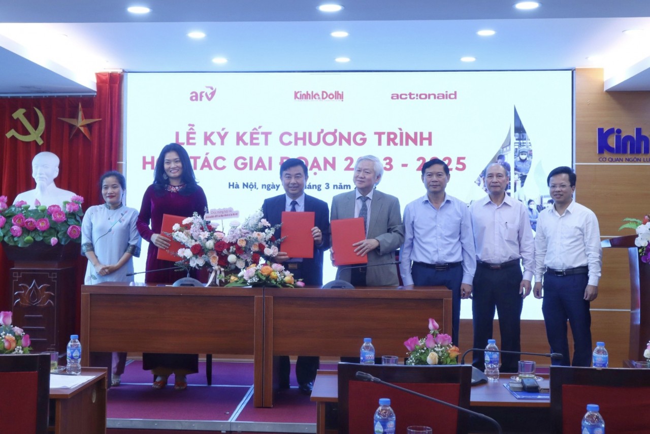 Chính thức phát động cuộc thi viết “Những cống hiến thầm lặng” năm 2023 Chính thức phát động cuộc thi viết “Những cống hiến thầm lặng” năm 2023