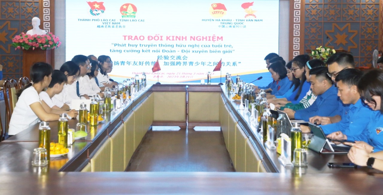 Phát huy tình cảm hữu nghị của thanh, thiếu nhi Việt - Trung Phát huy tình cảm hữu nghị của thanh, thiếu nhi Việt - Trung