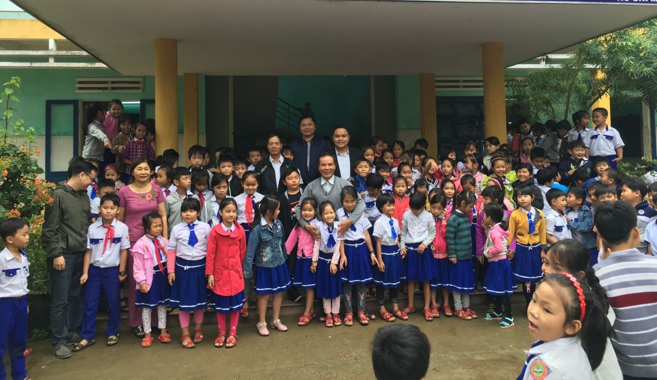 Phạm Nguyễn Đăng Trình: Người Việt được Tổng thống Joe Biden tặng giải thưởng “Thành tựu trọn đời” Phạm Nguyễn Đăng Trình: Người Việt được Tổng thống Joe Biden tặng giải thưởng “Thành tựu trọn đời”
