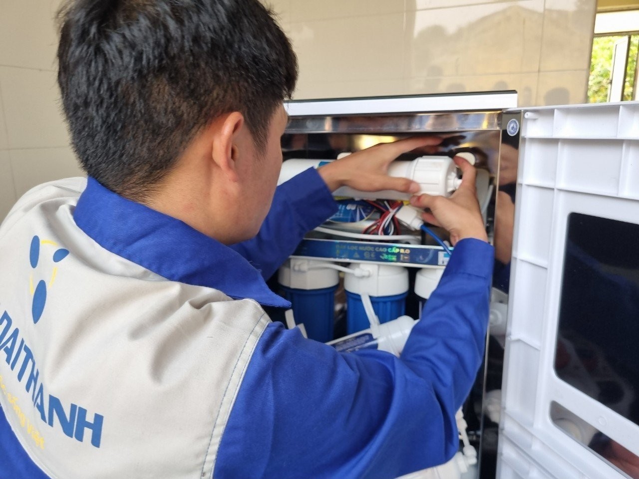 Hoa hậu Việt Nam “mang” nước sạch về vùng biên cương Hoa hậu Việt Nam “mang” nước sạch về vùng biên cương