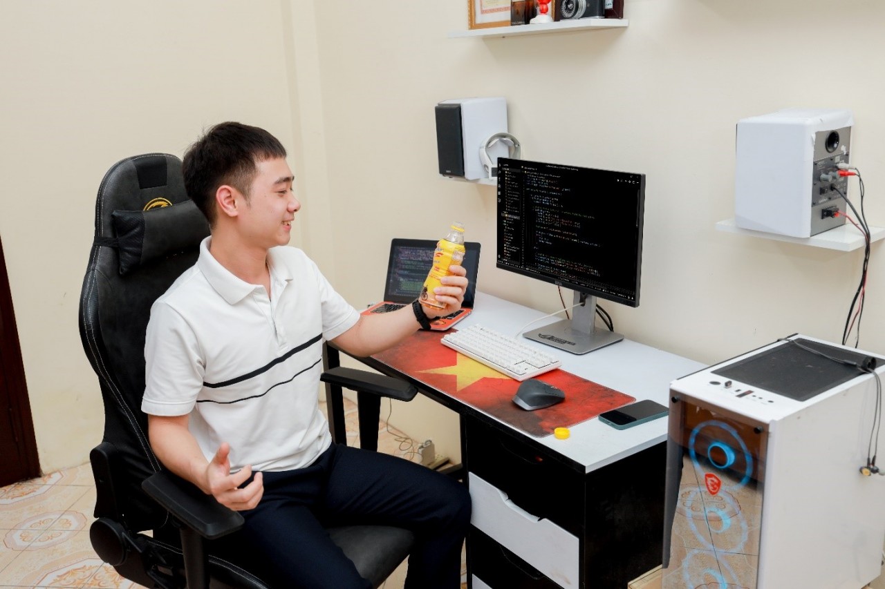 Nhiều giải pháp được tìm kiếm và áp dựng để vượt qua cơn buồn ngủ khi làm việc về đêm. Nhiều giải pháp được tìm kiếm và áp dựng để vượt qua cơn buồn ngủ khi làm việc về đêm.