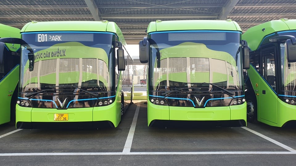 VinBus - Tập đoàn Vingroup được Hà Nội xếp hạng 5 sao VinBus - Tập đoàn Vingroup được Hà Nội xếp hạng 5 sao